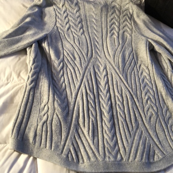 Beautiful Talbots sweater - Picture 8 of 9